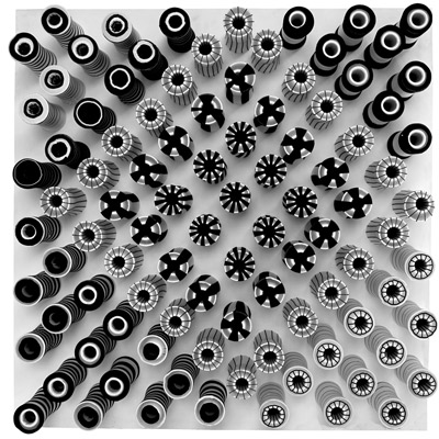 <b>Optical Checkboard</b>, 1985<br>Nylon fabric on canvas<br>100 x 100 cm - 39.4 x 39.4 in.